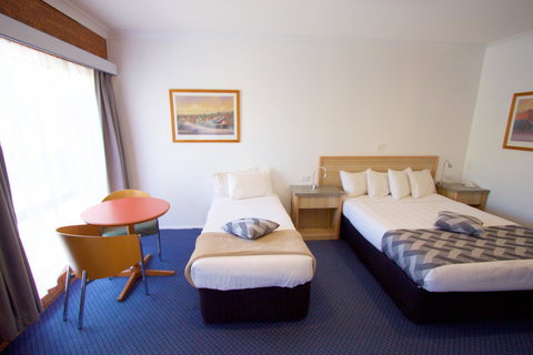 Albury Paddlesteamer Motel - Hobart Tourism 28