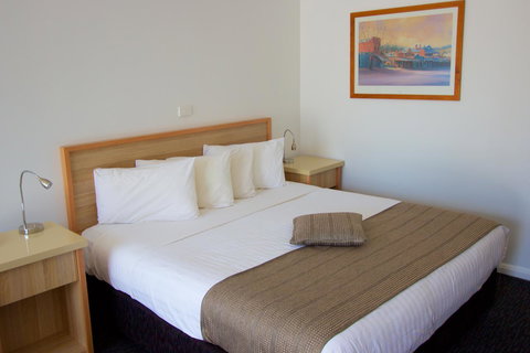 Albury Paddlesteamer Motel - Hobart Tourism 31