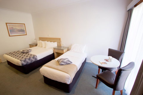 Albury Paddlesteamer Motel - Hobart Tourism 35