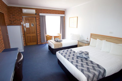 Albury Paddlesteamer Motel - Hobart Tourism 27