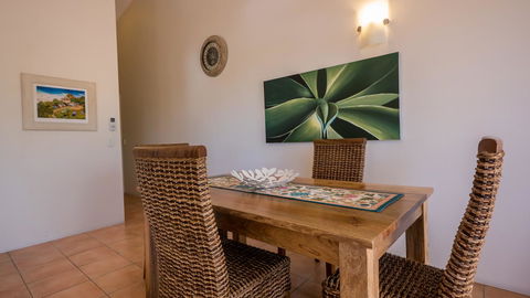 Byron Quarter Apartments - Hobart Tourism 41