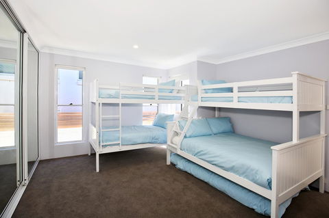 Neptune I Absolute Beachfront I Stunning Views - Hobart Tourism 17
