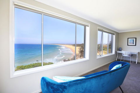 Neptune I Absolute Beachfront I Stunning Views - Hobart Tourism 13