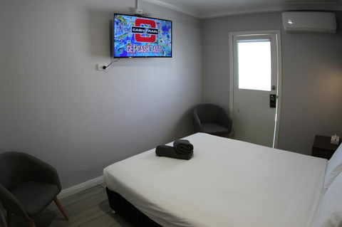 Sleepy Hill Motor Inn - Hobart Tourism 28