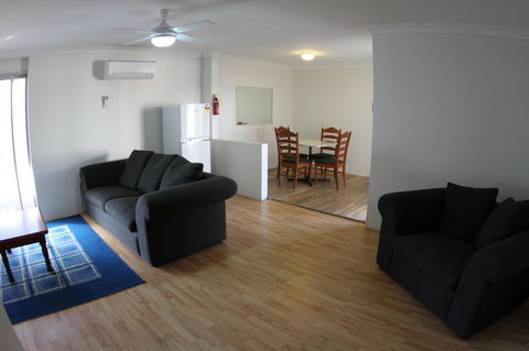 Sleepy Hill Motor Inn - Hobart Tourism 38
