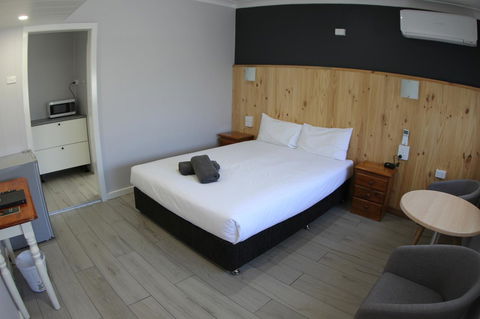Sleepy Hill Motor Inn - Hobart Tourism 23