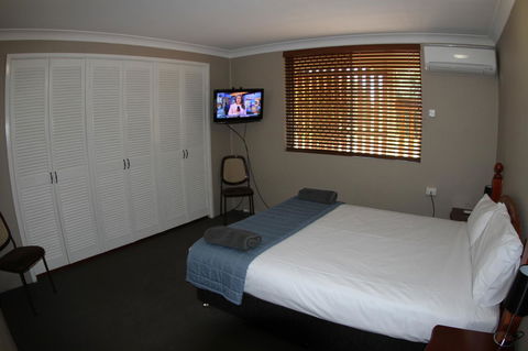 Sleepy Hill Motor Inn - Hobart Tourism 39