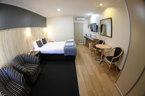 Sleepy Hill Motor Inn - Hobart Tourism 3