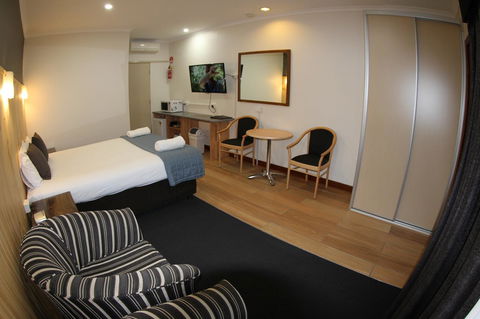 Sleepy Hill Motor Inn - Hobart Tourism 15