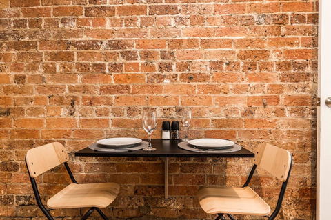 Chippendale Â· Quaint 1880â€™s Sydney Chippendale Terrace House - Tourism TAS 11