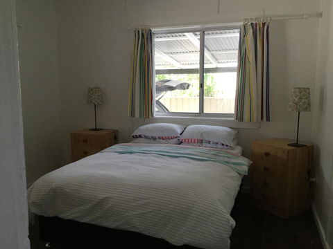 Hat Head Beach Cottage 1 - Tourism TAS 6