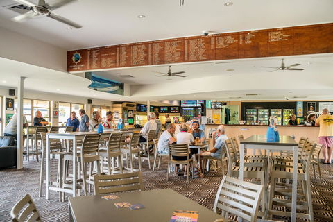 Club Byron Accommodation - Hobart Tourism 28