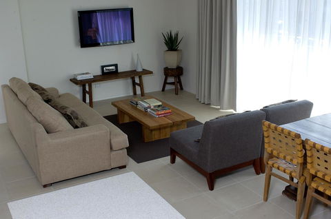 Byron Bay Hotel And Apartments - Hobart Tourism 41