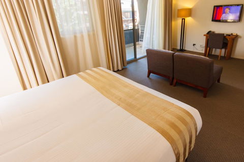 Byron Bay Hotel And Apartments - Hobart Tourism 8