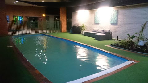 Adelong Motel - Tourism TAS 2