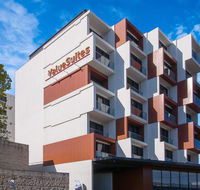 Value Suites Green Square - Tourism TAS