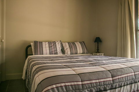 Ironstone Estate Lovedale - Tourism TAS 13