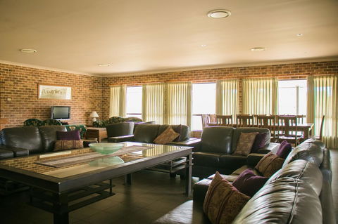 Ironstone Estate Lovedale - Tourism TAS 26