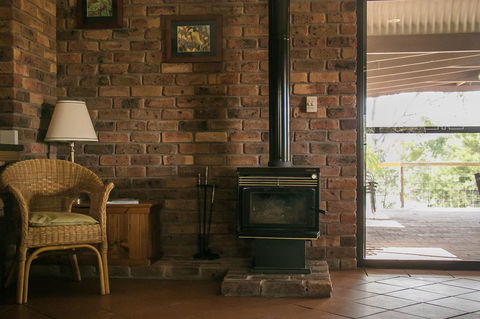 Ironstone Estate Lovedale - Tourism TAS 8