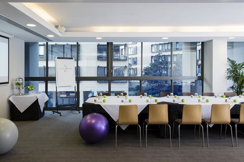 Novotel Newcastle Beach - Hobart Tourism 19