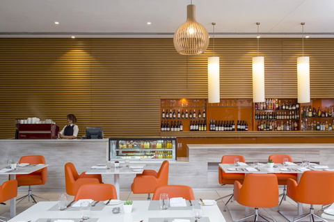 Novotel Newcastle Beach - Hobart Tourism 15