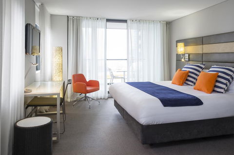 Novotel Newcastle Beach - Hobart Tourism 14