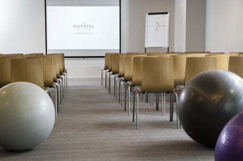 Novotel Newcastle Beach - Hobart Tourism 20