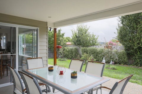 Armidale Cottage - House 2 - Tourism TAS 4