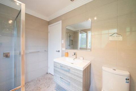 Armidale Cottage - House 2 - Tourism TAS 29