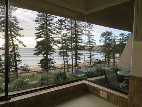 Manly Paradise Motel & Apartments - Tourism TAS 36