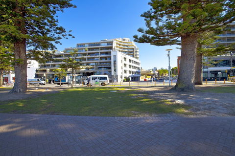 Manly Paradise Motel & Apartments - Tourism TAS 20