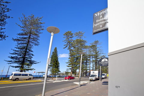 Manly Paradise Motel & Apartments - Tourism TAS 18