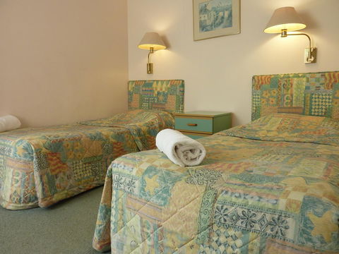 Sapphire Waters Motor Inn - Hobart Tourism 39