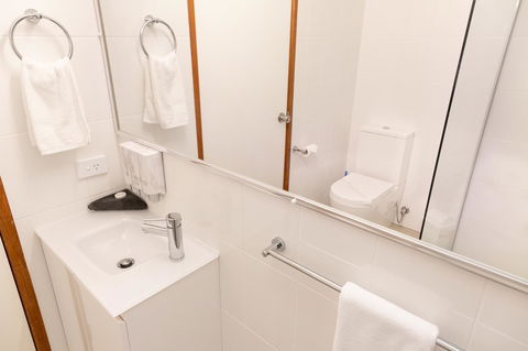 Sapphire Waters Motor Inn - Hobart Tourism 2