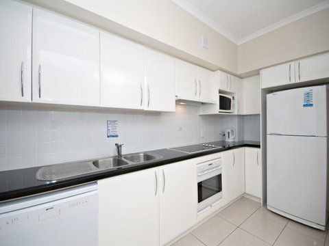 Messines Street, Breakwater Apartment, 104 - Tourism TAS 4