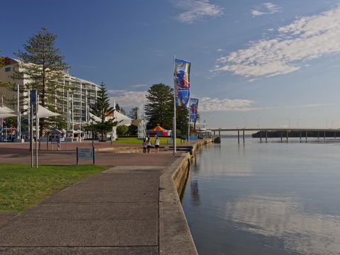 Oaks The Entrance Waterfront Suites - Tourism TAS 12