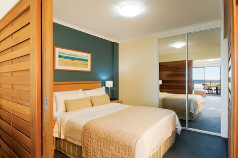 Oaks The Entrance Waterfront Suites - Tourism TAS 3
