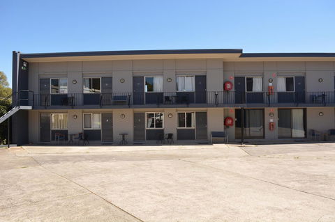 Commercial Hotel Motel Lithgow - Tourism TAS 0