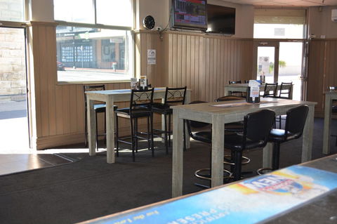 Commercial Hotel Motel Lithgow - Tourism TAS 43