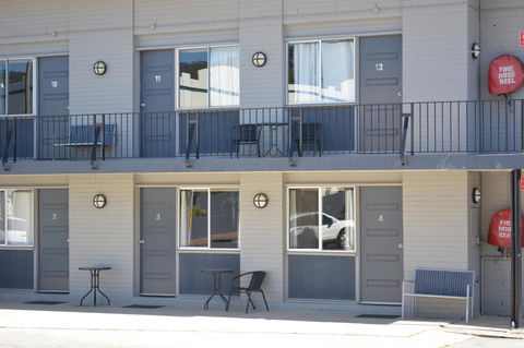 Commercial Hotel Motel Lithgow - Tourism TAS 37