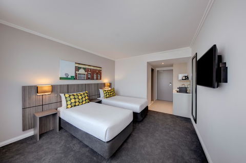 Mercure Sydney Bankstown - Tourism TAS 10