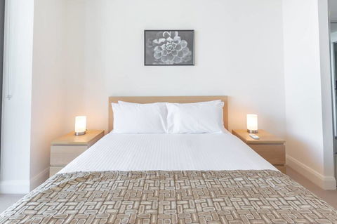 Two Bedders Apartment With Stunning Water View - Tourism TAS 3