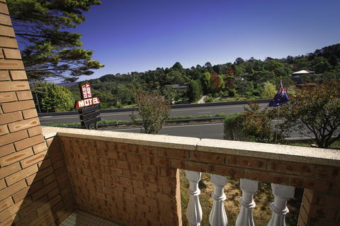 Rest Easy Motel - Tourism TAS 33