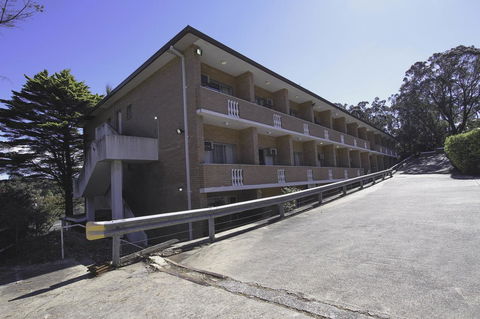 Rest Easy Motel - Tourism TAS 27