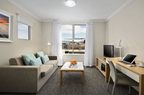 Quest Wollongong - Tourism TAS 3