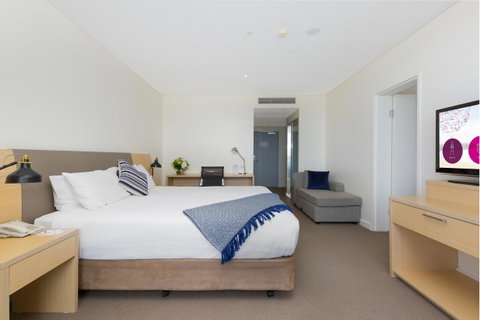 Sage Hotel Wollongong - Tourism TAS 40