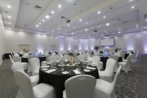 Sage Hotel Wollongong - Tourism TAS 26