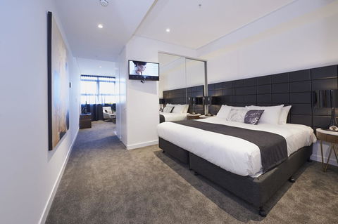 Silkari Suites At Chatswood - Hobart Tourism 5