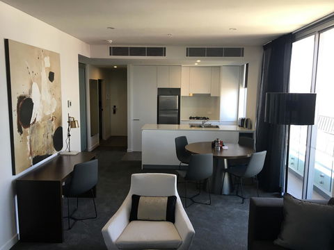 Silkari Suites At Chatswood - Hobart Tourism 7