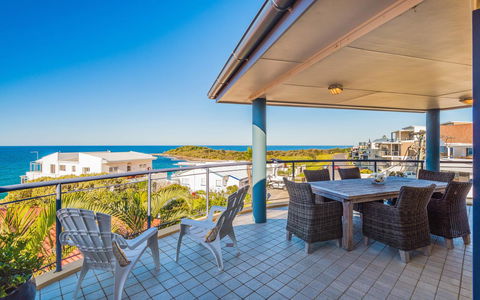 The Cove Yamba - Tourism TAS 19